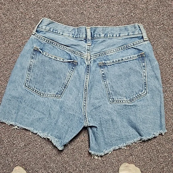 Old navy size 6 - Picture 3 of 6